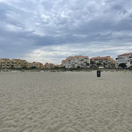 Apartment - Port Leucate, Bord De Mer, 4 Personnes *